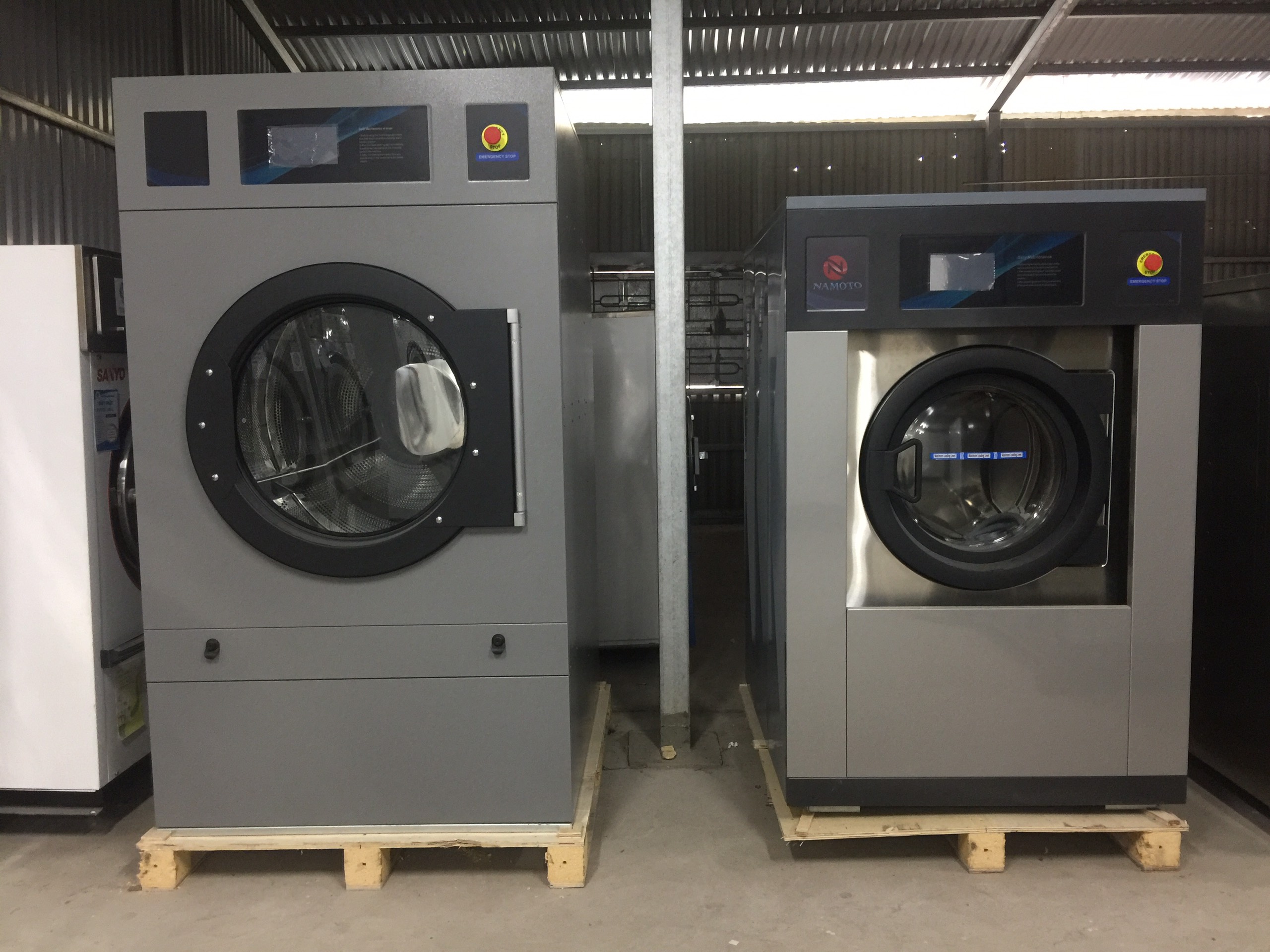máy giặt công nghiệp Namoto